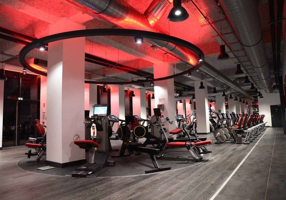 Aménagement d'un club de sport Wellness avec piscine à Lyon 2 quartier Confluence