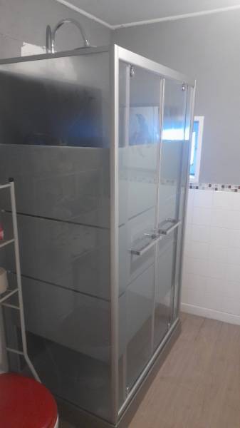 Remplacement d'une cabine de douche à Arnas